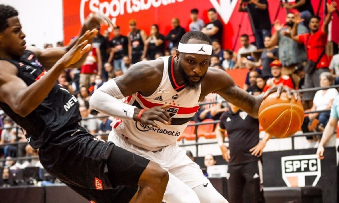 São Paulo toma virada e Franca passa a frente na final do NBB - Gazeta  Esportiva - Muito além dos 90 minutos