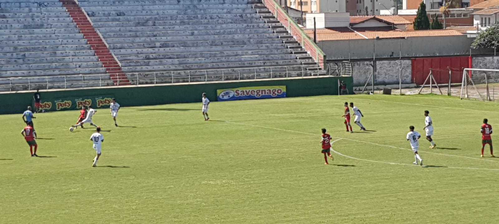 Dérbinho: Rio Claro FC levou a melhor no Sub-14 e deu empate no Sub-12 em  jogos disputados no Benitão - Diário do Rio Claro